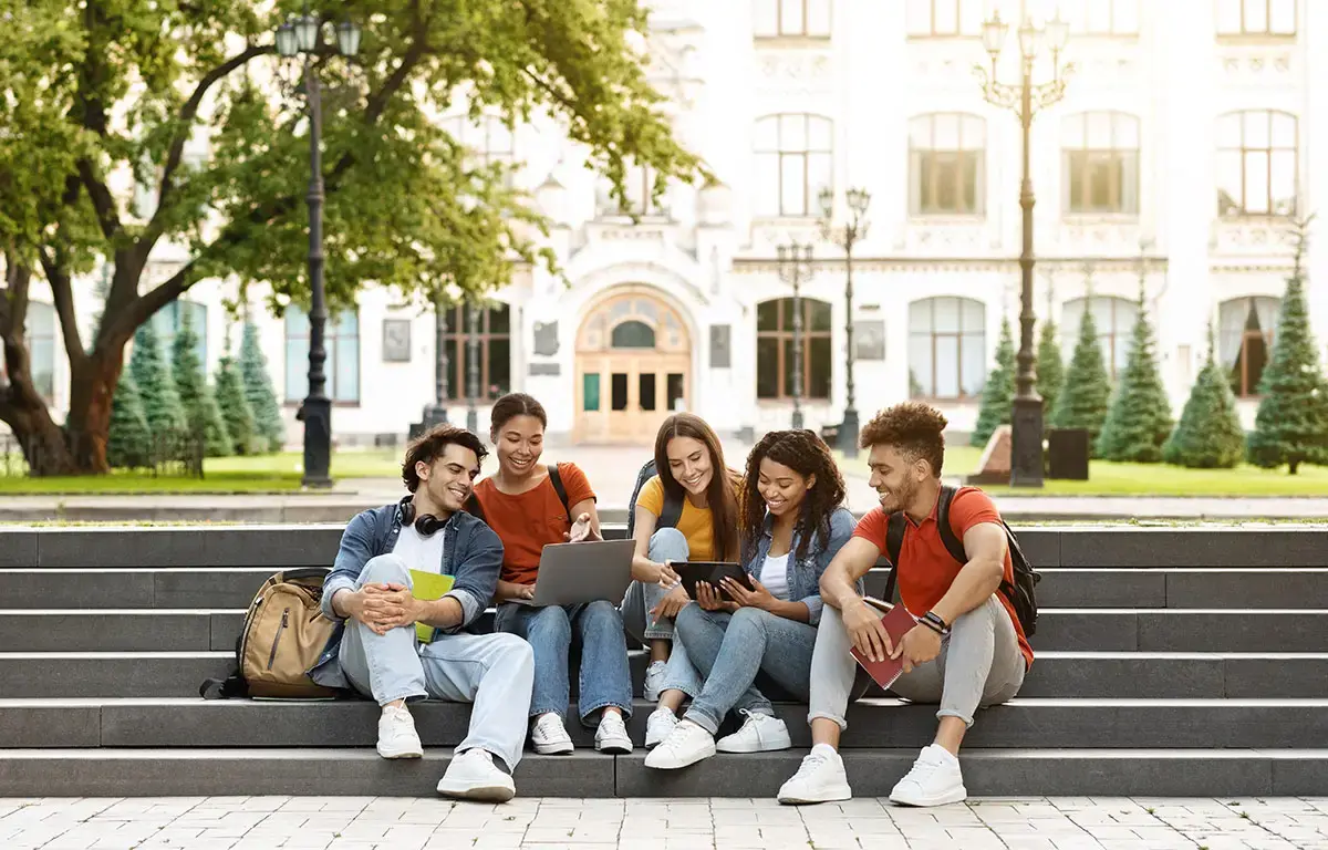 Shutterstock Image 2347371743